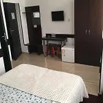 호텔 Taco 부쿠레슈티